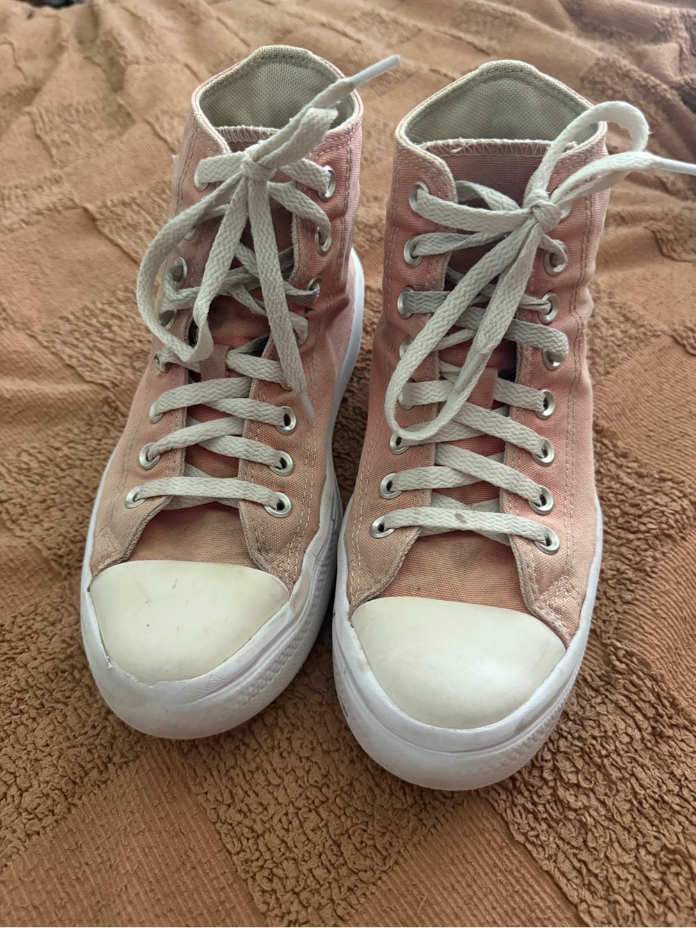 Converse High-Top Canvas Sneakers in Light Pink